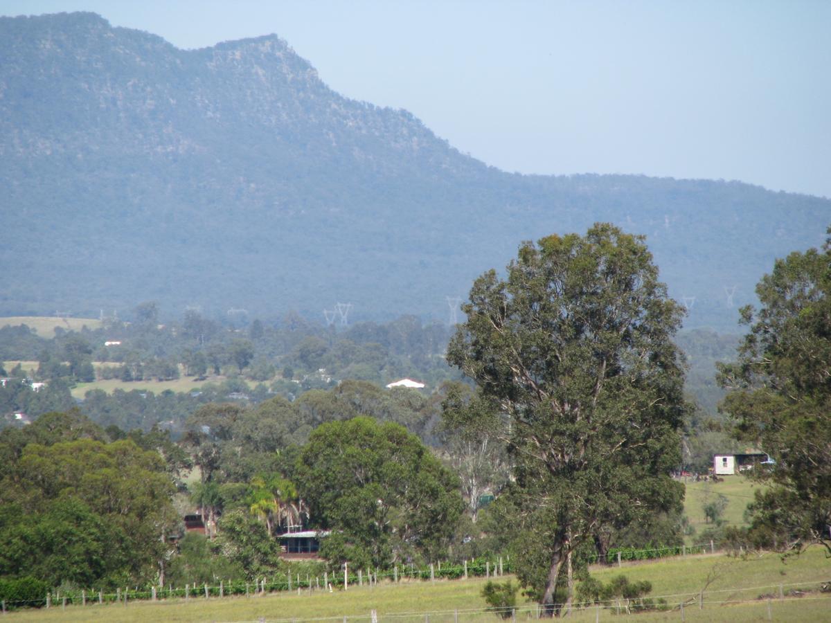 Hill Top Country Guest House Lovedale Exterior photo